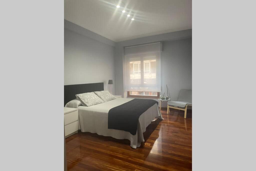Apartamento Centrico Castro Urdiales Luaran gambar